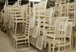 Fabricación de Sillas en Madera