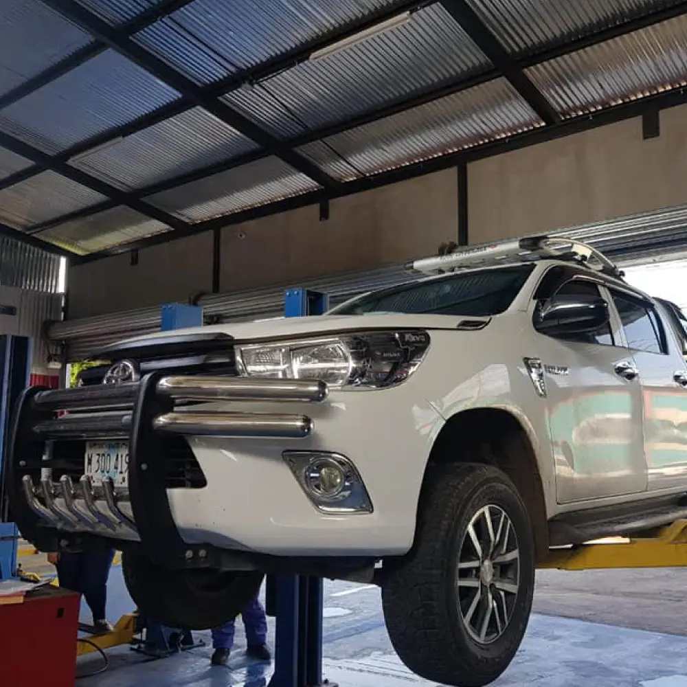 Servicio de Mantenimiento y Reparación de Toyota Hilux